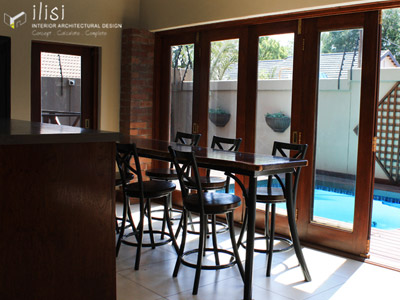 ILISI - Dining Set